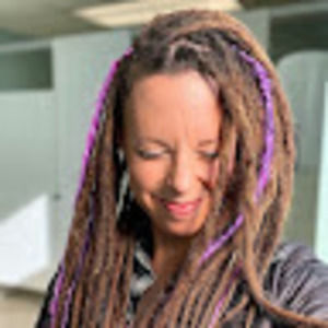 Meet your Posher, Tessa